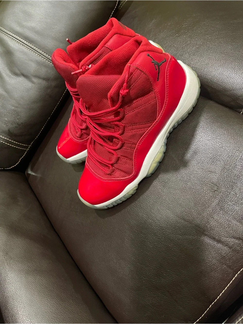 Nike Air Jordan 11 Retro  Mens Size 4.5